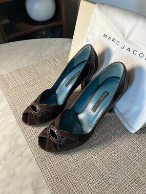 Marc Jacobs Brown Suede Leather Cutout Peep Toe Pumps